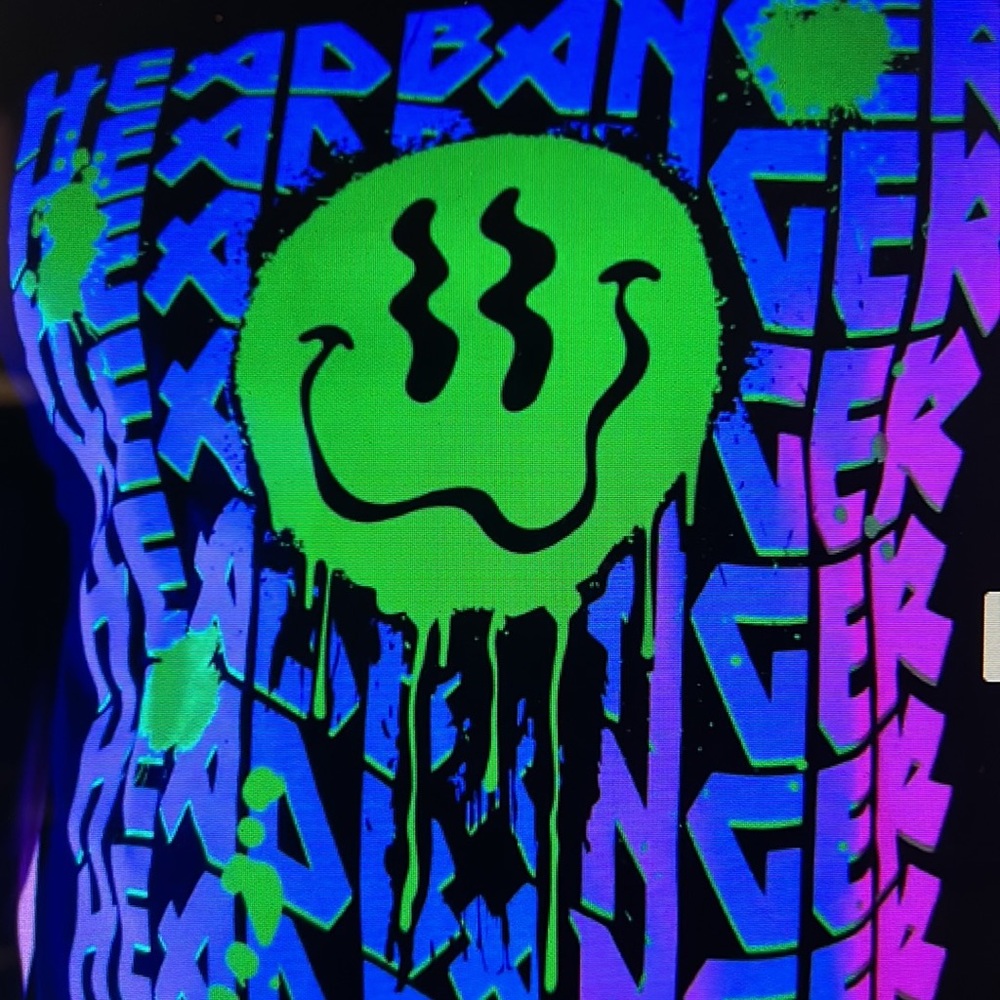 New Men’s uv reactive SHIRT